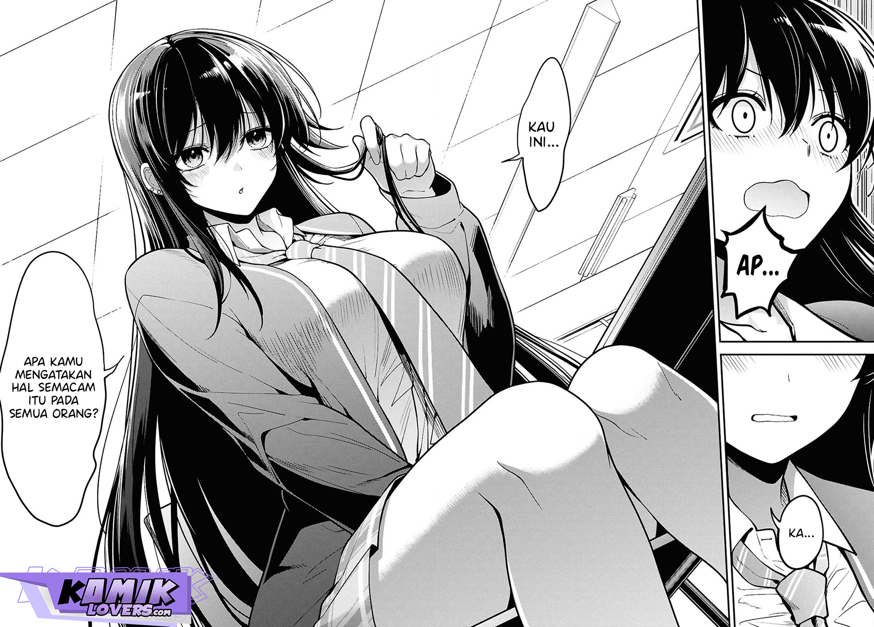 Tonari no Seki no Yankee Shimizu-san ga Kami o Kuroku Sometekita chapter 1