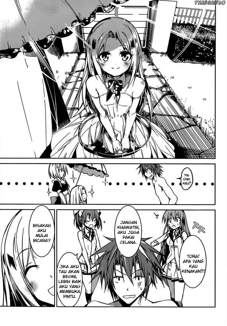 Tora Kiss: A School Odyssey Chapter 18